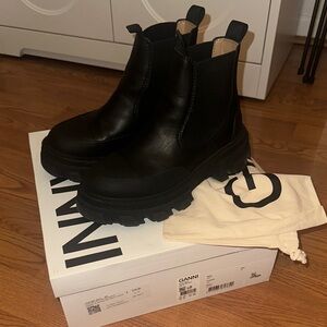Ganni Black Leather Chelsea Boots